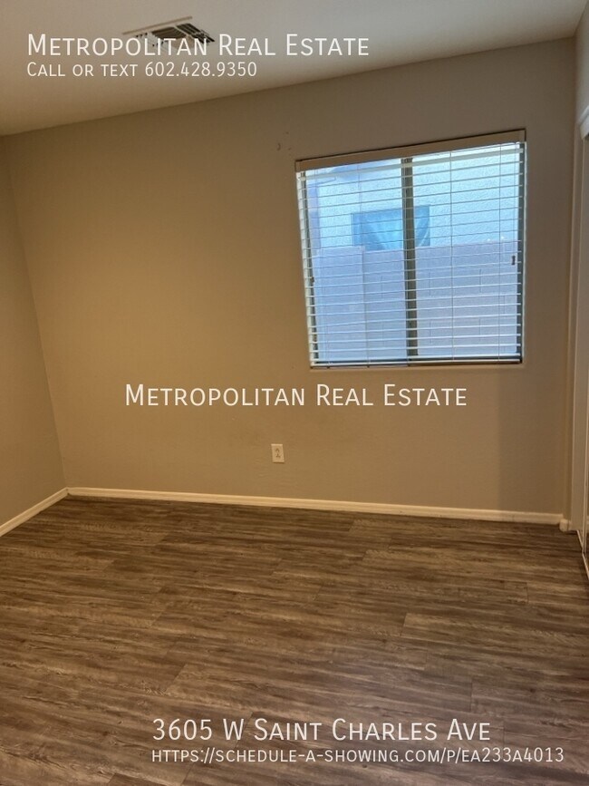 Building Photo - 3605 W St Charles Ave