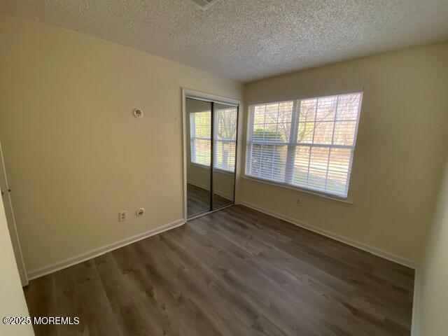 Building Photo - 83 Des Moines Ct