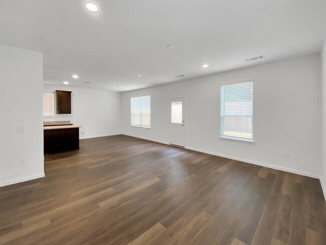 Building Photo - 11602 Braemar Village Dr