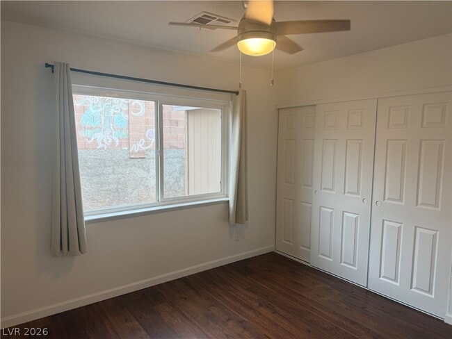 Building Photo - 1502 Christina Dr
