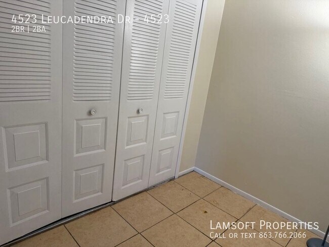 Building Photo - 4523 Leucadendra Dr