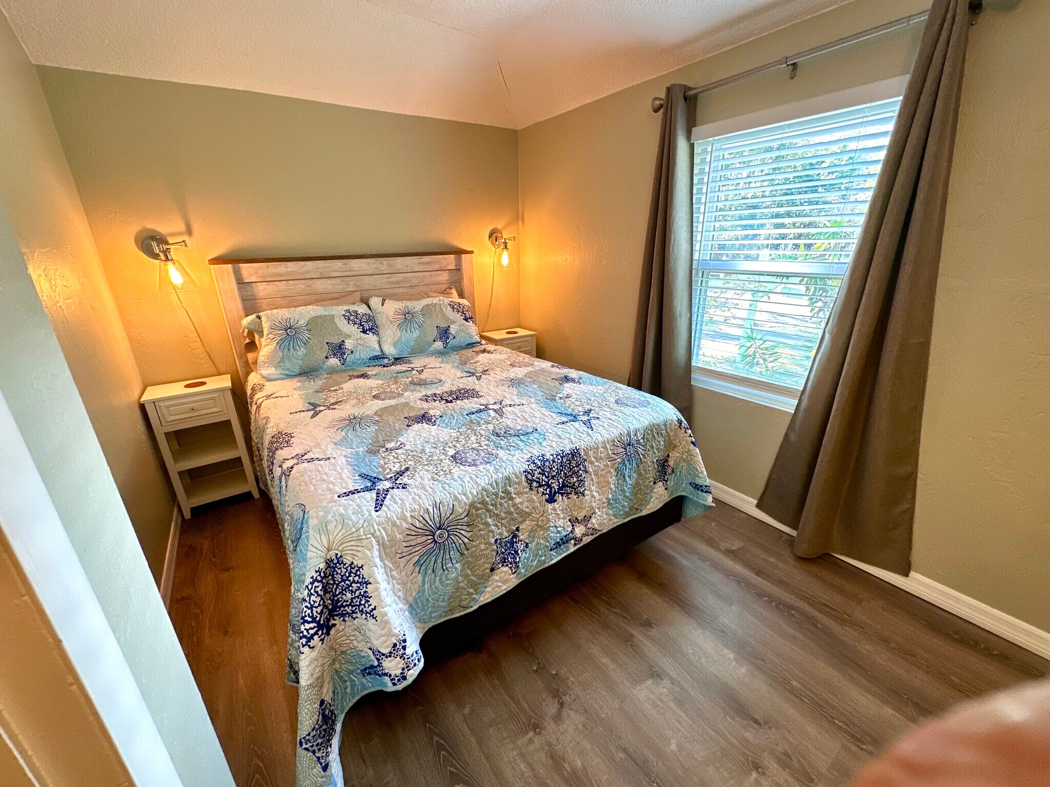 Building Photo - 313 Faulkner St