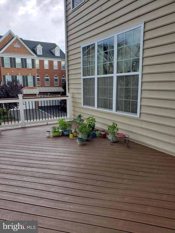 Building Photo - 23409 Berkeley Meadows Dr