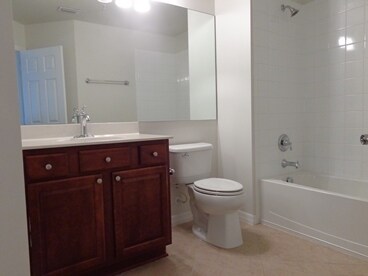 Building Photo - 16122 Ravina Way