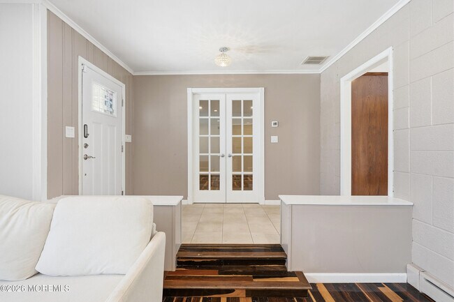 Building Photo - 294 Brighton Ave