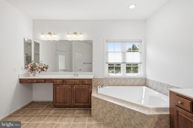 Building Photo - 21817 Wingfoot Ct