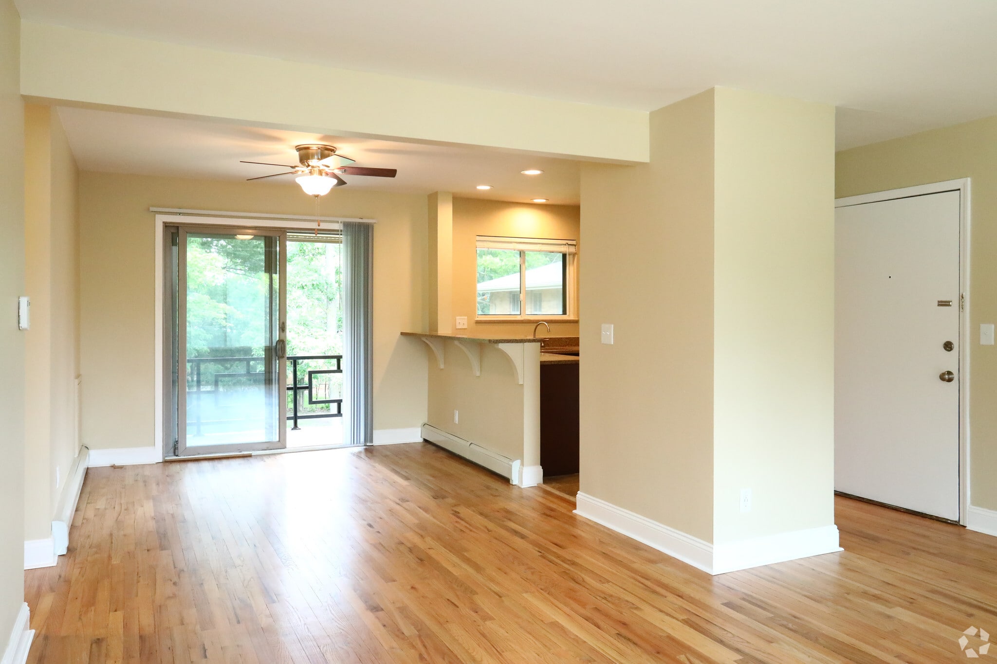 2 BR, 1 BA - 790 SF, Upgraded - Wyndham Hill Apartments
