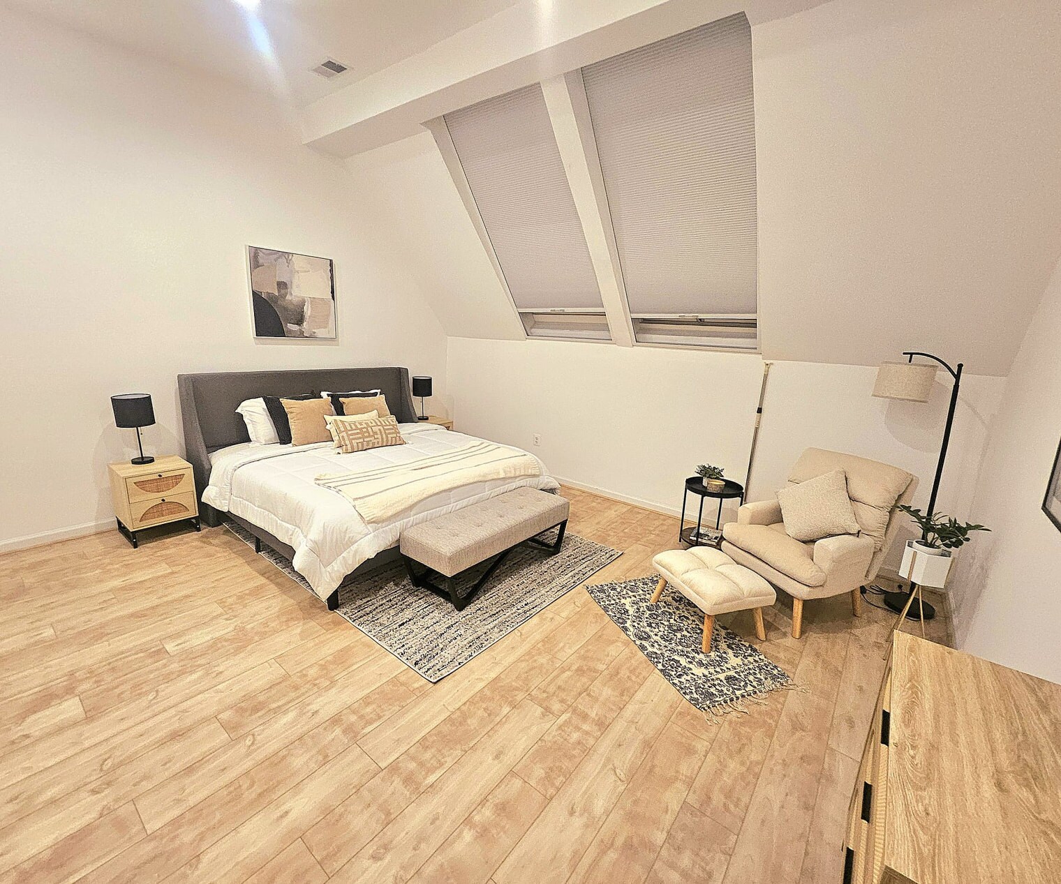 Building Photo - 2439 18th St NW