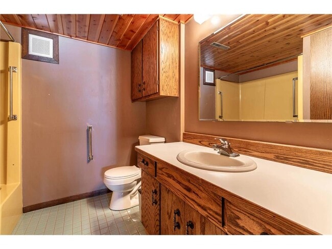 Building Photo - 17796 Cedar Park Loop