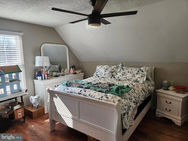 Building Photo - 6345 Piney Ridge Dr