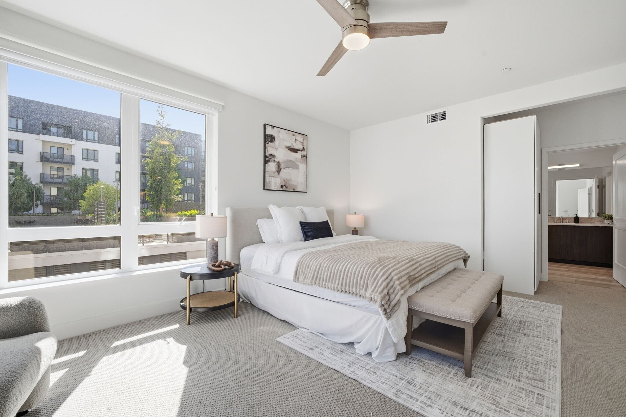 Building Photo - 3578 Rambla Pl