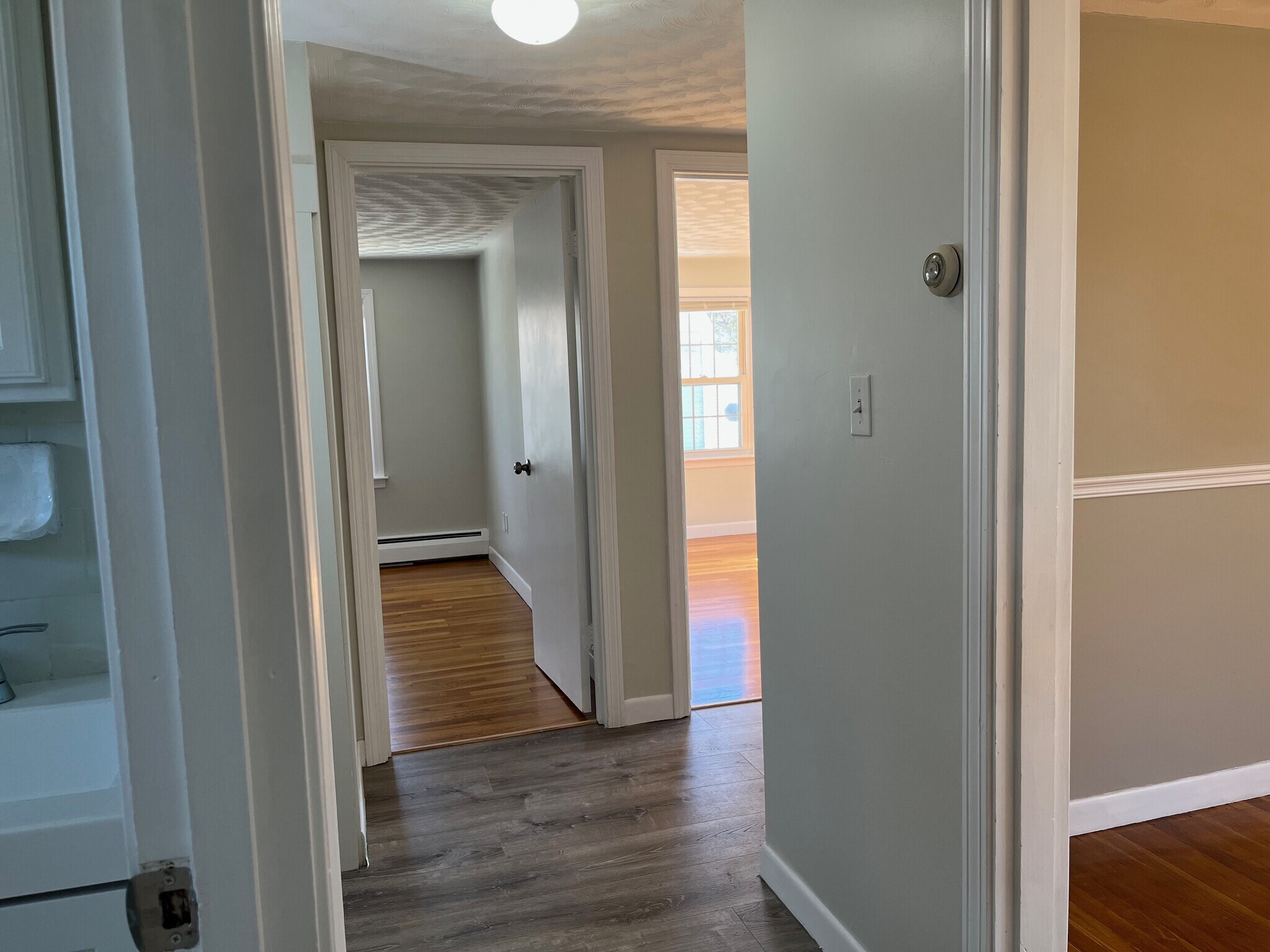 Building Photo - 48 Wesleyan St