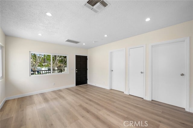 Building Photo - 6107 Hazelhurst Pl