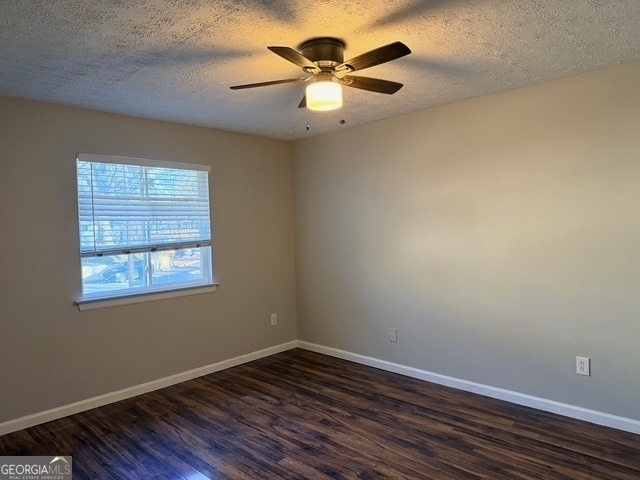 Building Photo - 3810 Kensingwood Trace