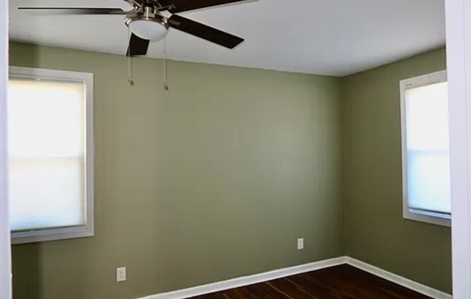 Building Photo - 3601 Eastgate Dr