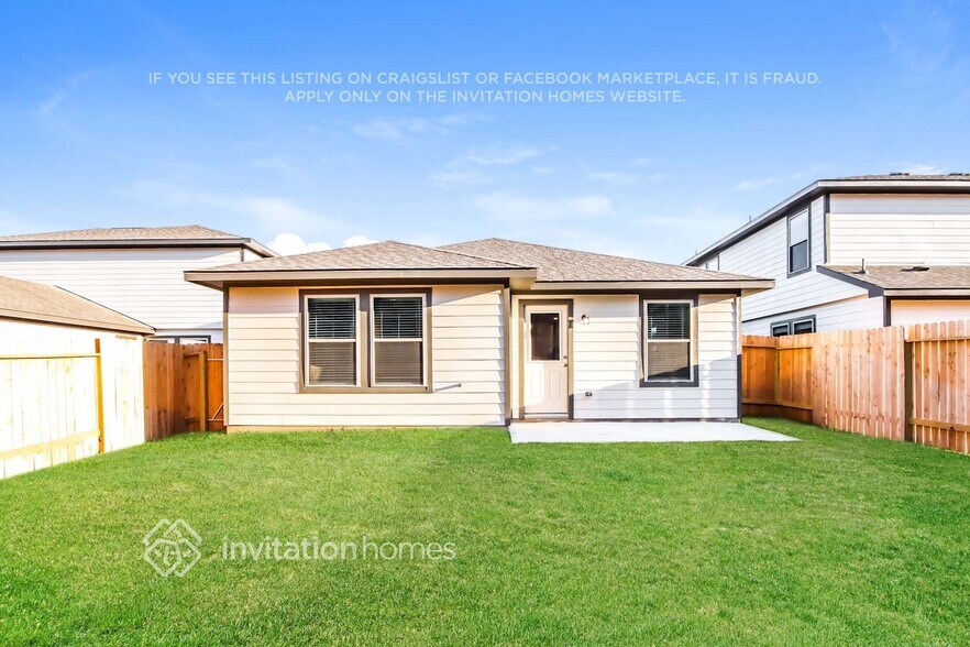 Building Photo - 24746 Linaria Dr