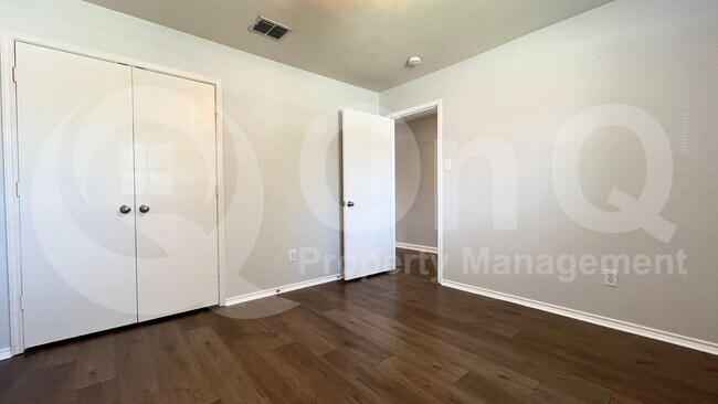 Building Photo - 13269 Fowler Dr