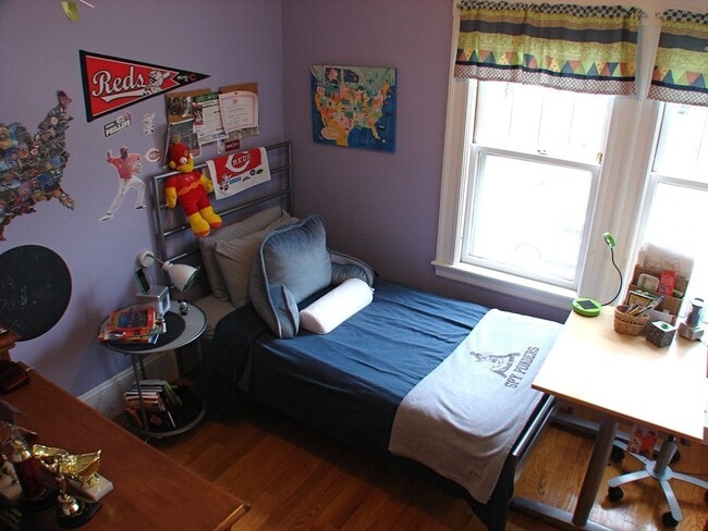 Building Photo - 128 Brooks Ave