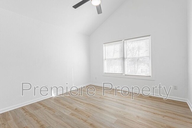 Building Photo - 17324 E Susquehanna Dr