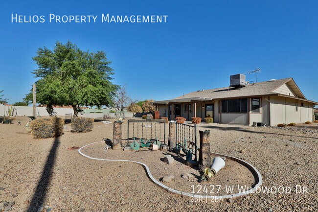 Building Photo - 12427 Wildwood Dr
