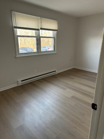 Building Photo - 301 Columbia Ave