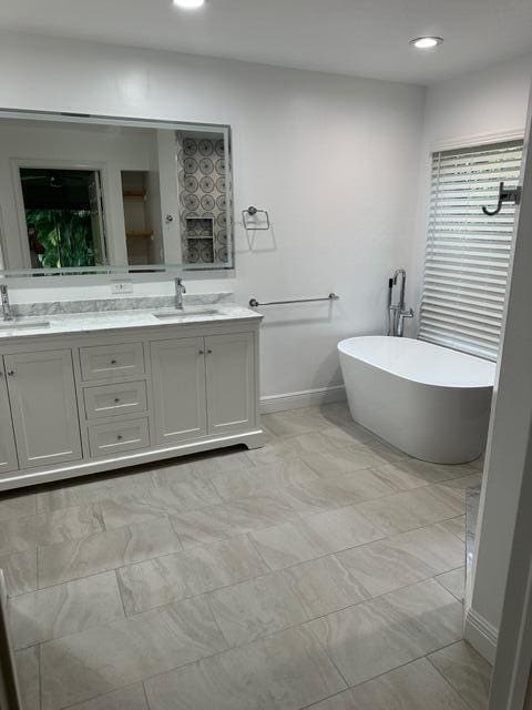 Building Photo - 12523 169th Ct N