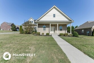 Building Photo - 3024 Honeysuckle Dr