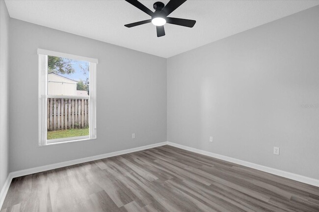 Building Photo - 3521 Moss Pointe Pl