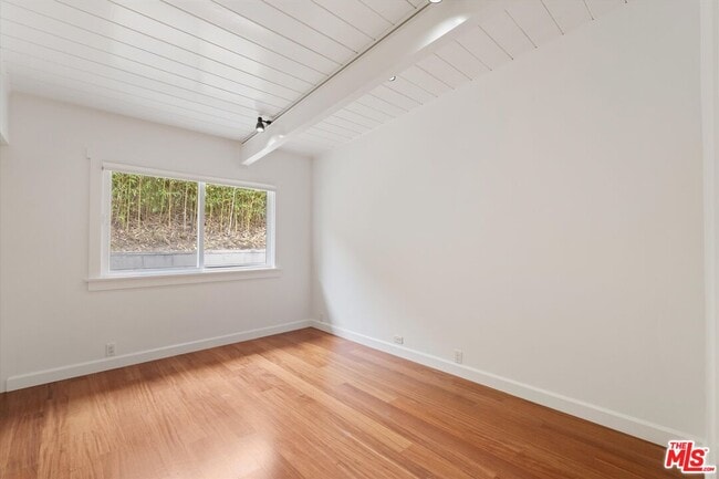 Building Photo - 1324 El Hito Cir