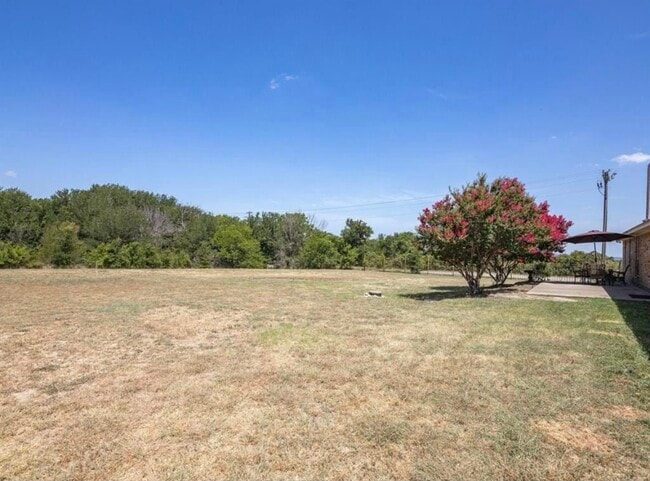 Building Photo - 100 Pinnacle Cir