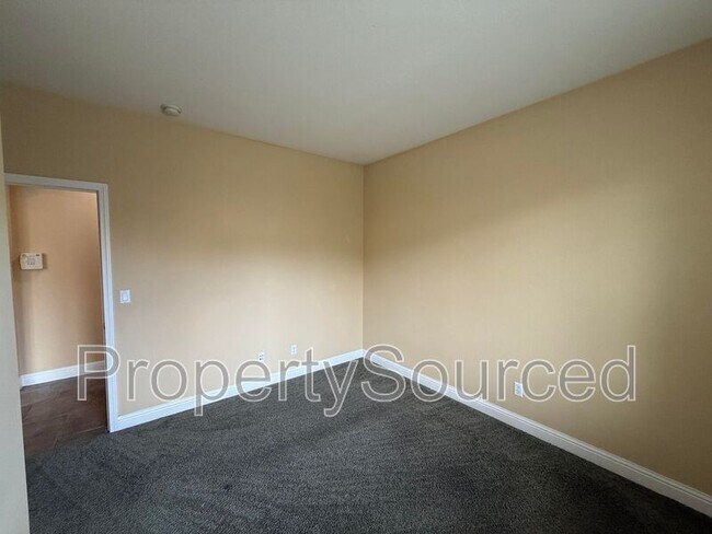 Building Photo - 17808 Daffodil Hill St