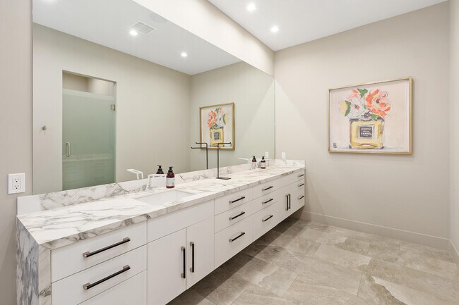 Building Photo - 48832 Cassia Pl