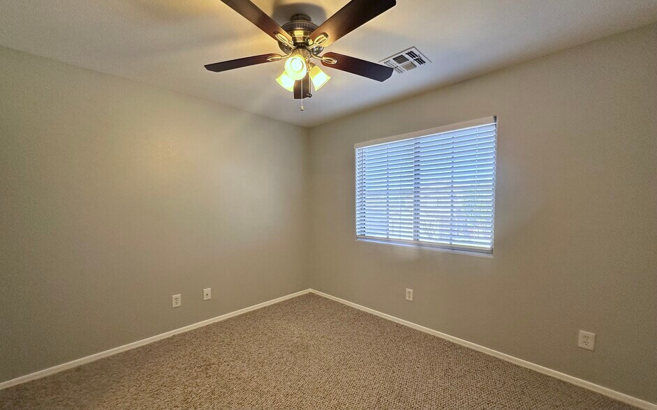 Building Photo - 6757 W Firebird Dr