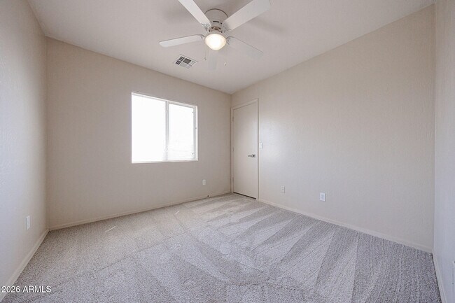 Building Photo - 65 N 224th Ln