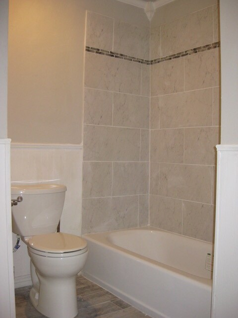 Building Photo - 9224 S Hudson Ave