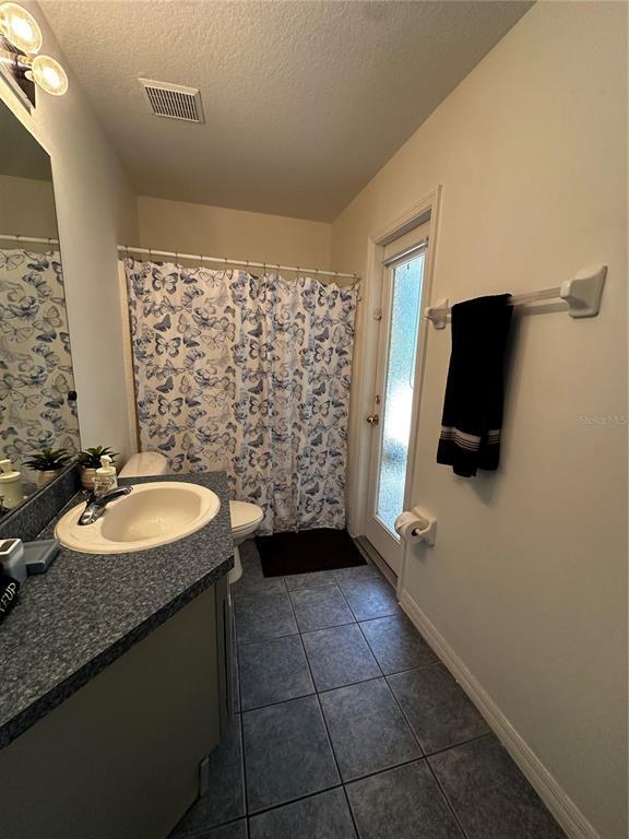Building Photo - 893 Sandy Ridge Dr