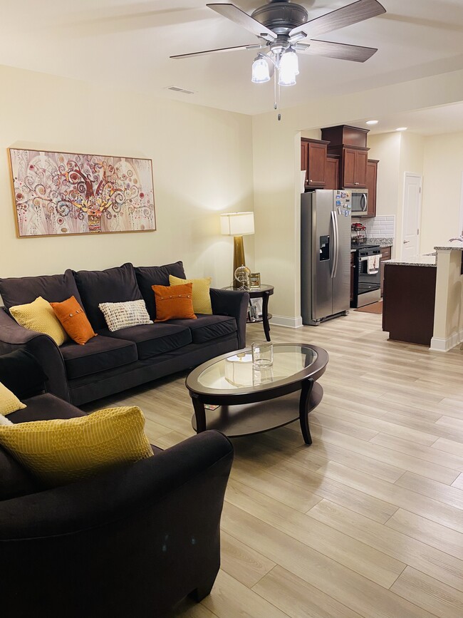 Living Area - 4367 Bethel Park Dr