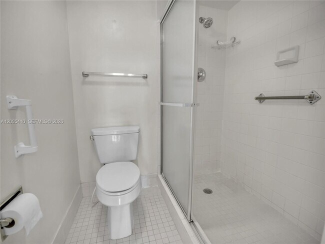 Building Photo - 12701 SW 13th St
