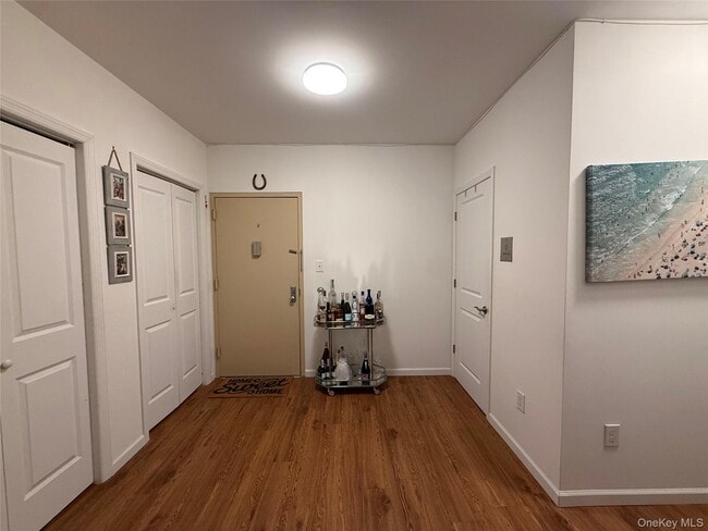 Building Photo - 5-25 Beach 138th St