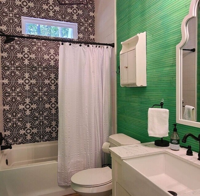 Building Photo - Charming 2BR House in Coldspring