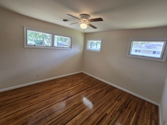 Building Photo - AVAILABLE NOW IN ENON AREA OF CHESTERFIELD COUNTY