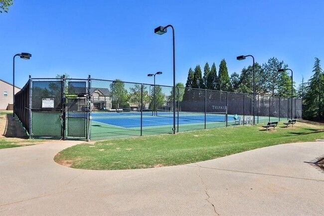 Building Photo - 4960 Wilshire Crossing