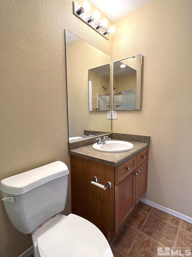 Building Photo - 3072 Sterling Ridge Cir