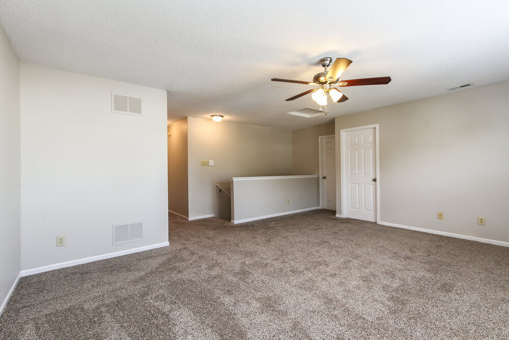 Building Photo - 1829 Blue Pine Ln