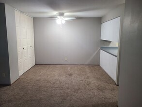 Building Photo - 333 Coolidge Ave. (12 Units)