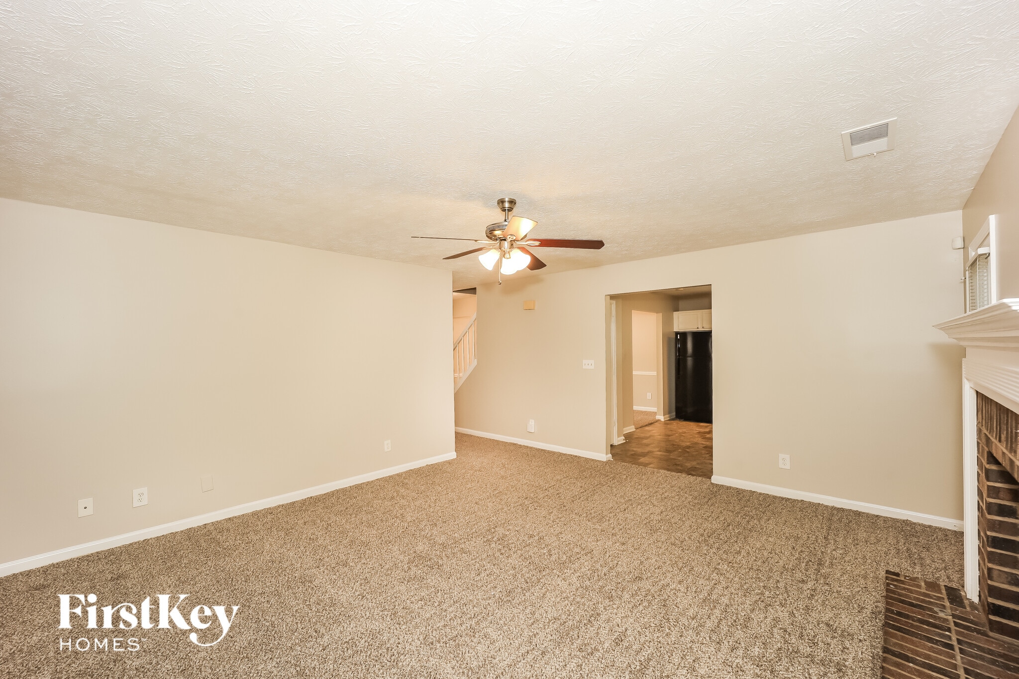 Building Photo - 6493 Pine Bark Ct