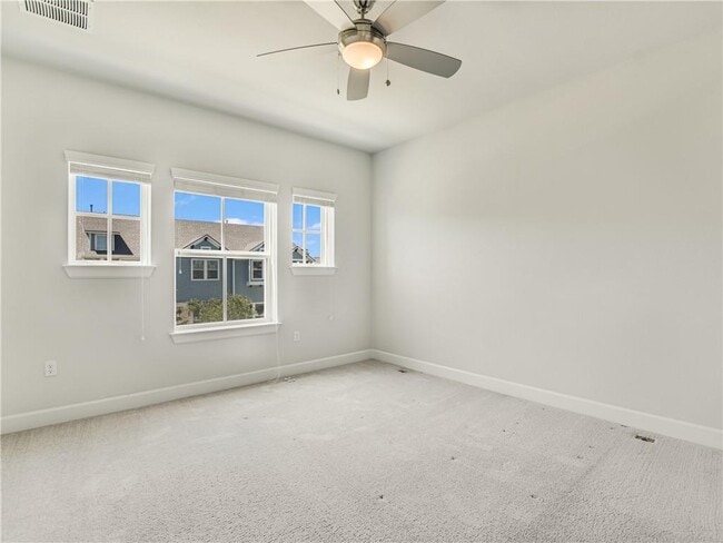 Building Photo - 2704 Zach Scott St