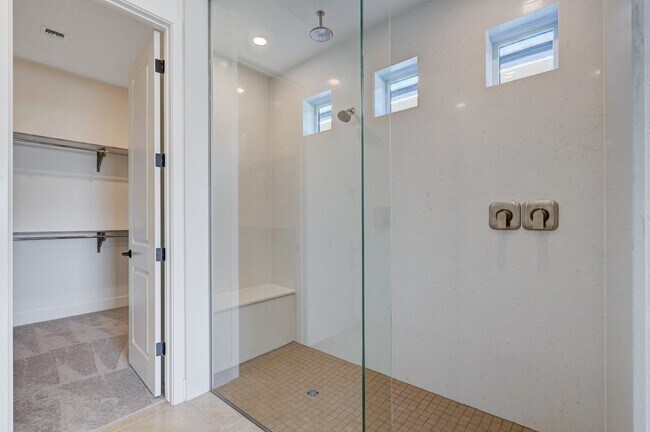 Building Photo - Experience elevated living at Guard Gated Ascension in Summerlin — Las Vegas' premier new luxury ...