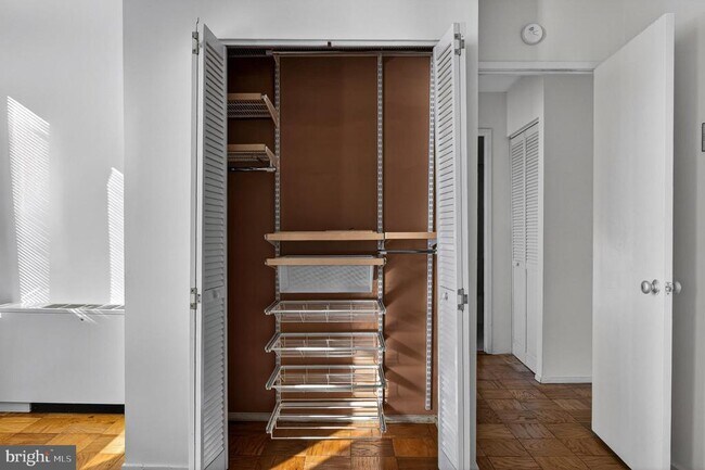 Building Photo - 1311 Delaware Ave SW