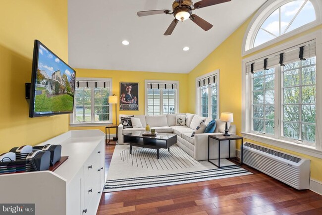 Building Photo - 3501 Tavenner Ct
